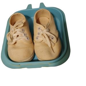 Vintage Young-Mate 1972 Sneakers size 2